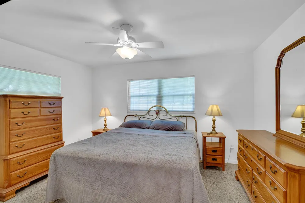 1425 20th Avenue Vero Beach, FL 32960