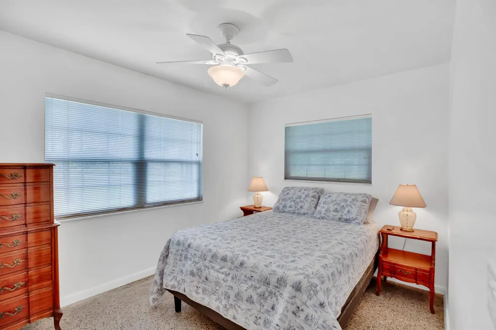 1425 20th Avenue Vero Beach, FL 32960