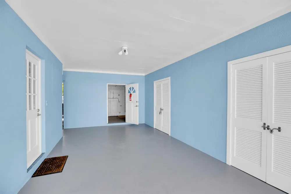 1425 20th Avenue Vero Beach, FL 32960
