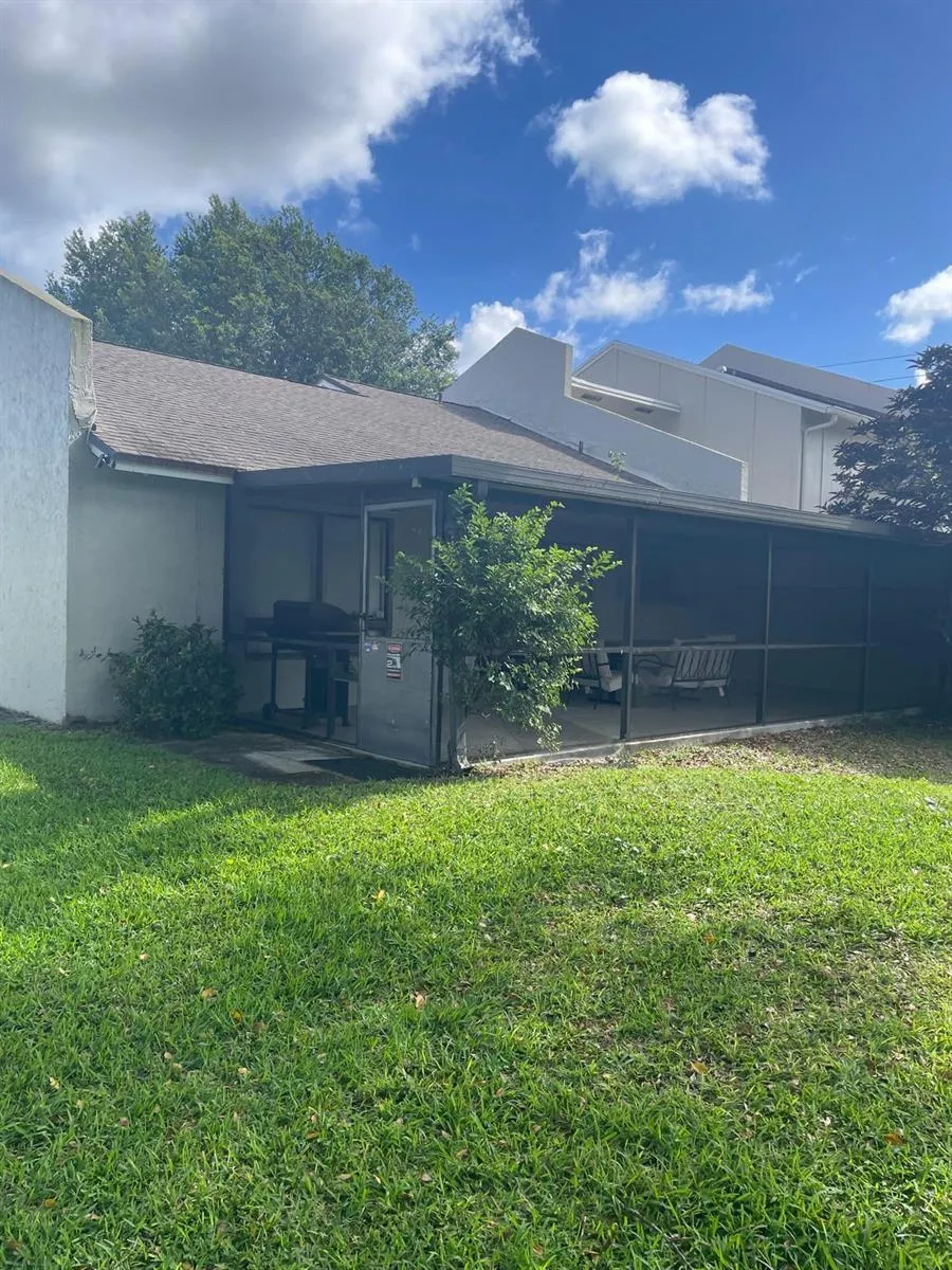 12726 Spinnaker Lane Wellington, FL 33414