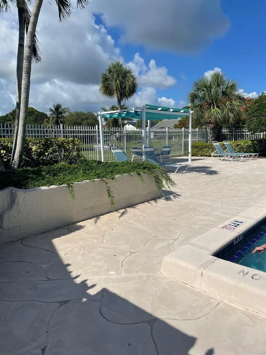 12726 Spinnaker Lane Wellington, FL 33414