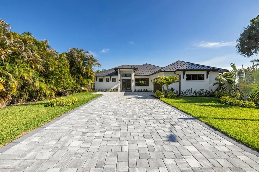513 SW South Carolina Drive Stuart, FL 34994