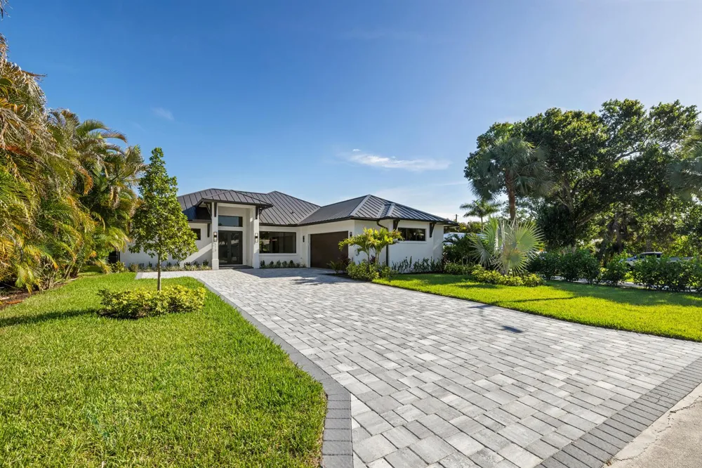 513 SW South Carolina Drive Stuart, FL 34994