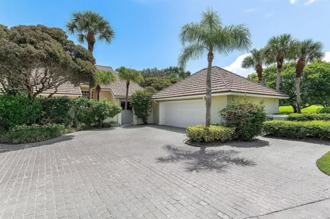 2584 Muirfield Court