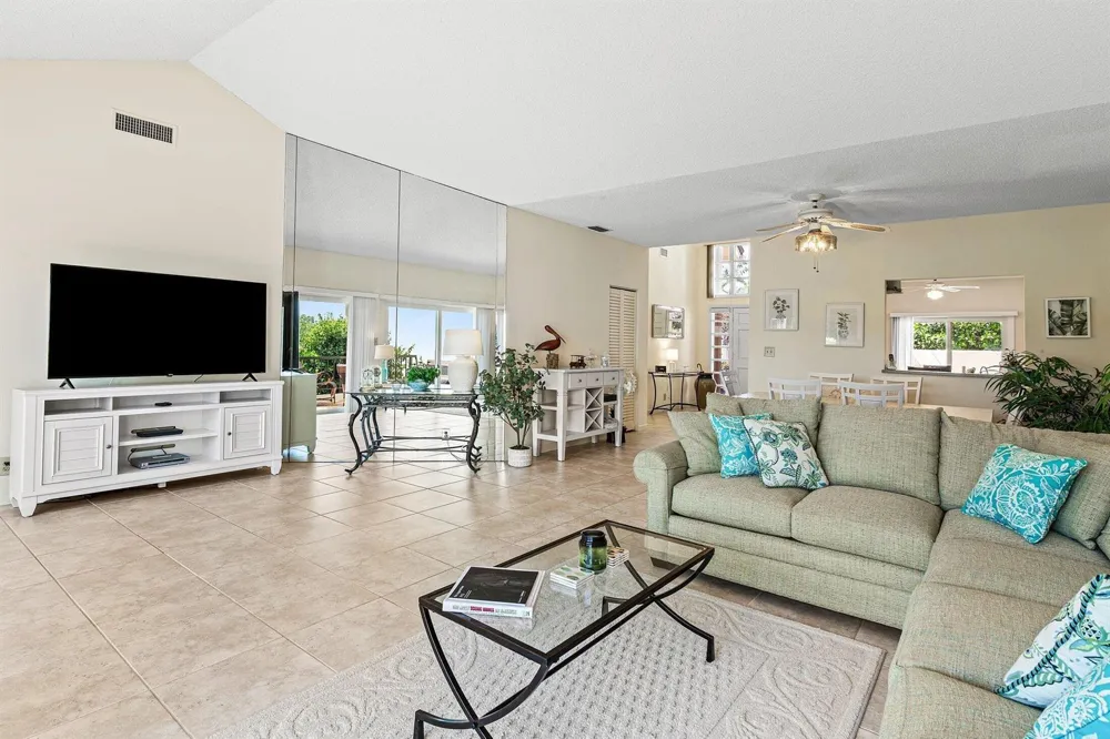 2584 Muirfield Court Wellington, FL 33414