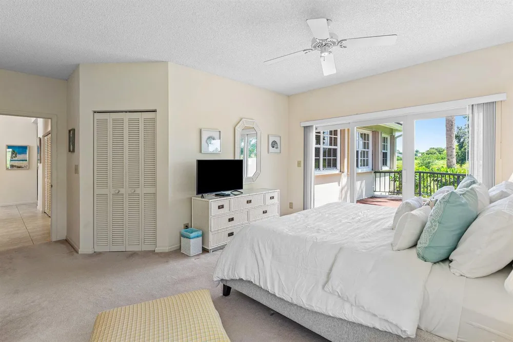 2584 Muirfield Court Wellington, FL 33414