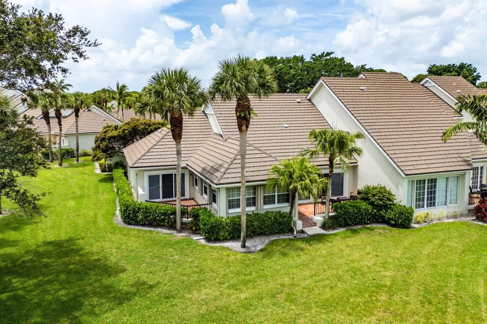 2584 Muirfield Court Wellington, FL 33414