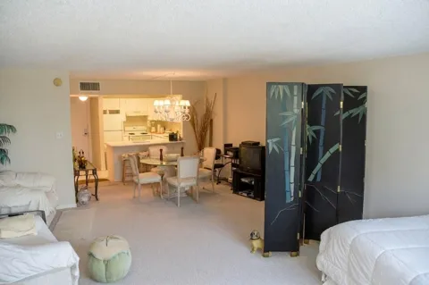 2301 Collins Avenue #336