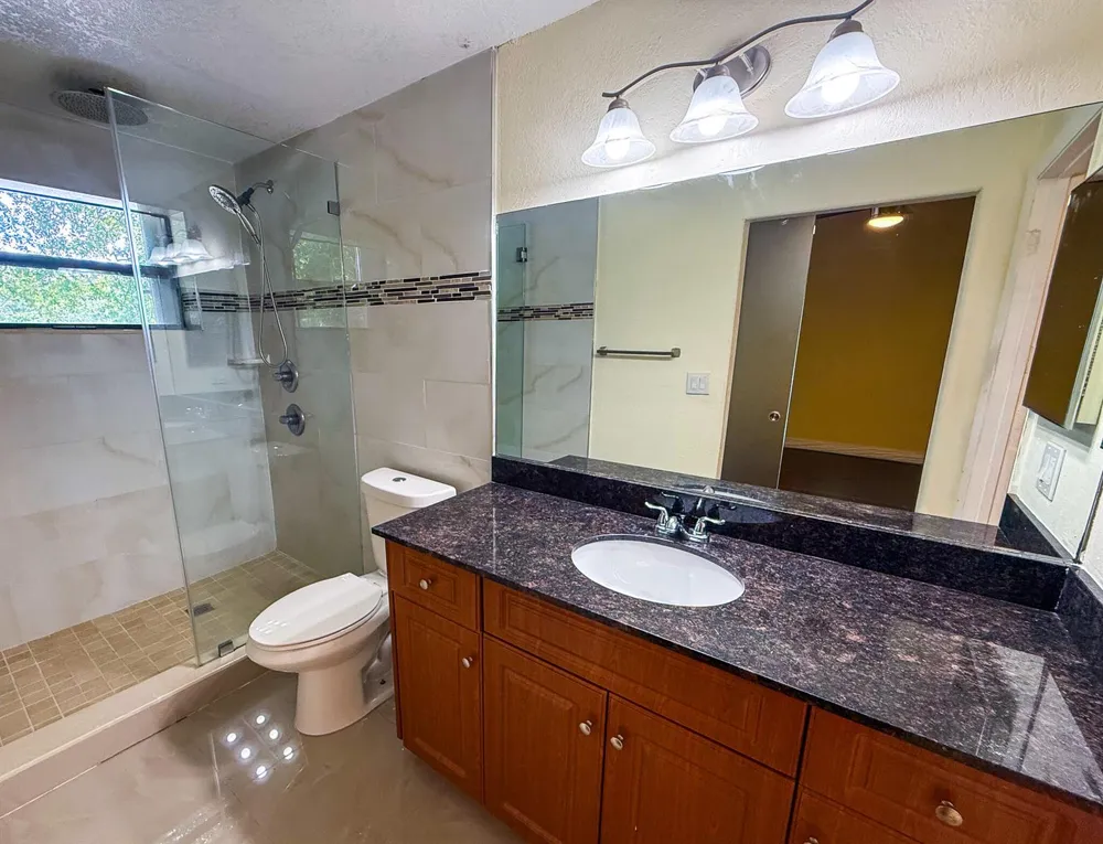 4567 NW 90th Avenue Sunrise, FL 33351