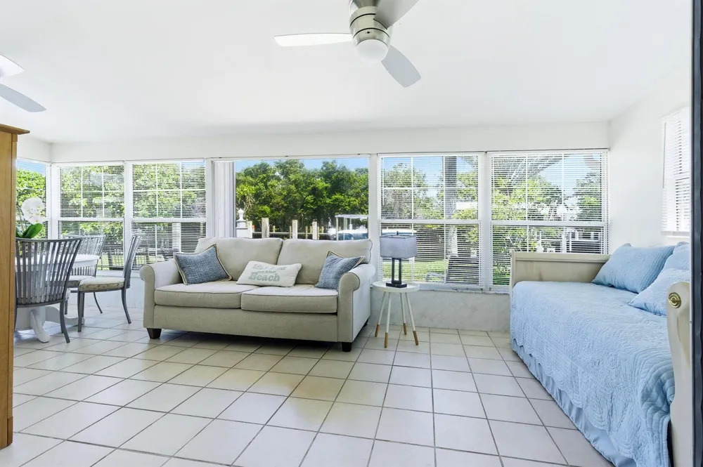 8455 SE Palm Street Hobe Sound, FL 33455