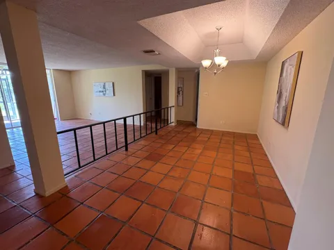 3720 Inverrary Drive #1h