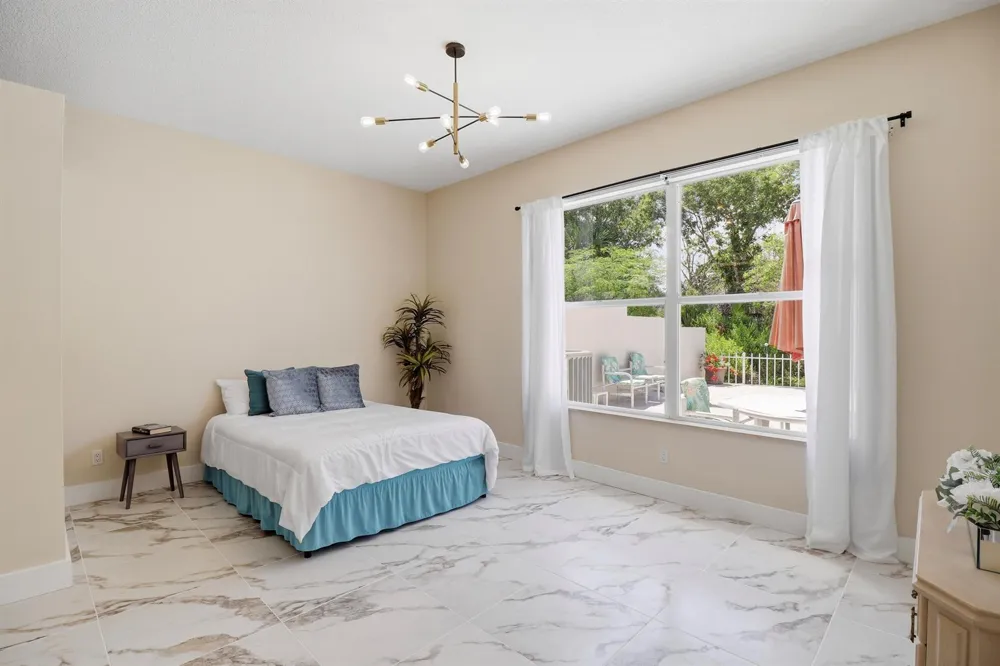 7756 SE Bay Cedar Circle Hobe Sound, FL 33455
