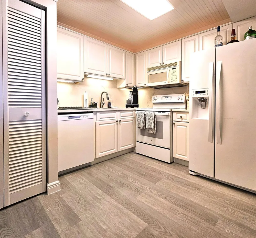 1357 NE Ocean Boulevard #215 Stuart, FL 34996