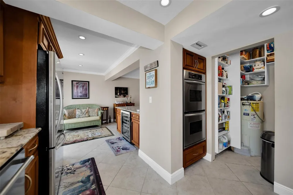 5400 Ocean Boulevard #32 Lauderdale By The Sea, FL 33308