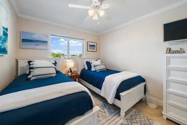500 Sunrise Way Juno Beach, FL 33408