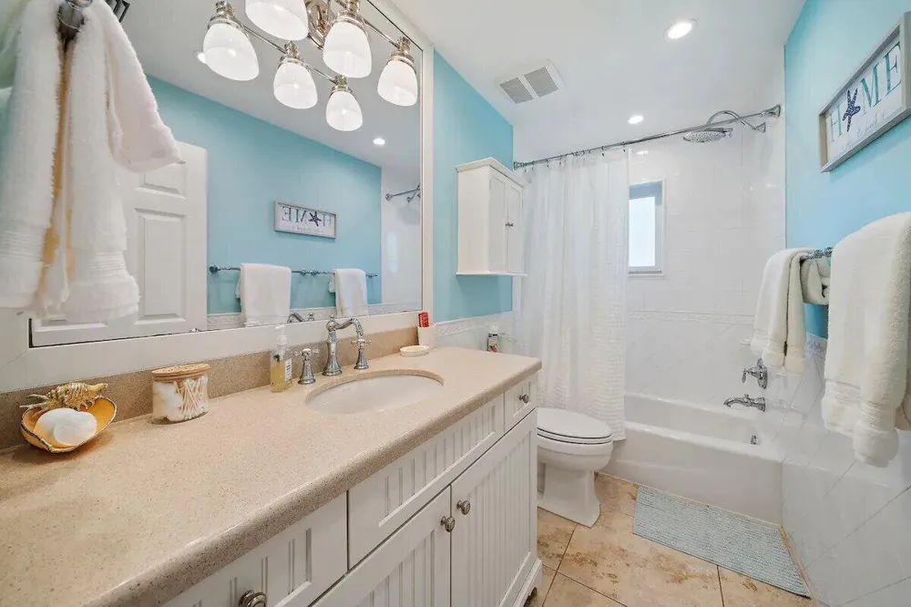 500 Sunrise Way Juno Beach, FL 33408