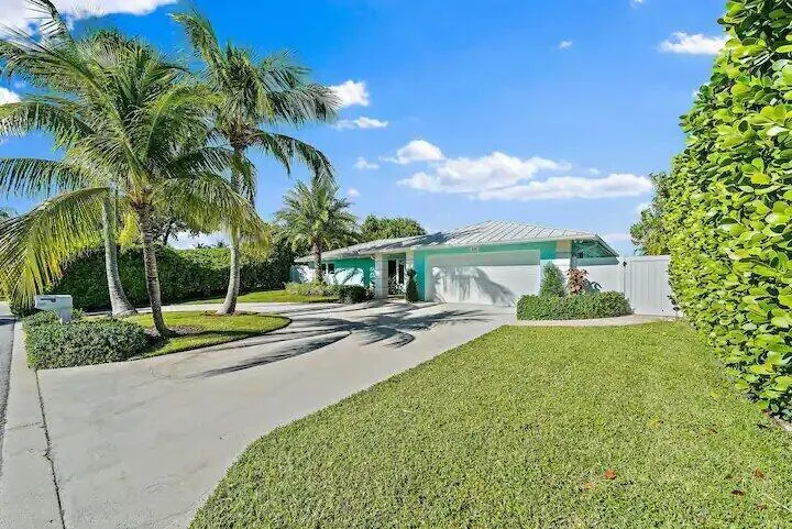 500 Sunrise Way Juno Beach, FL 33408