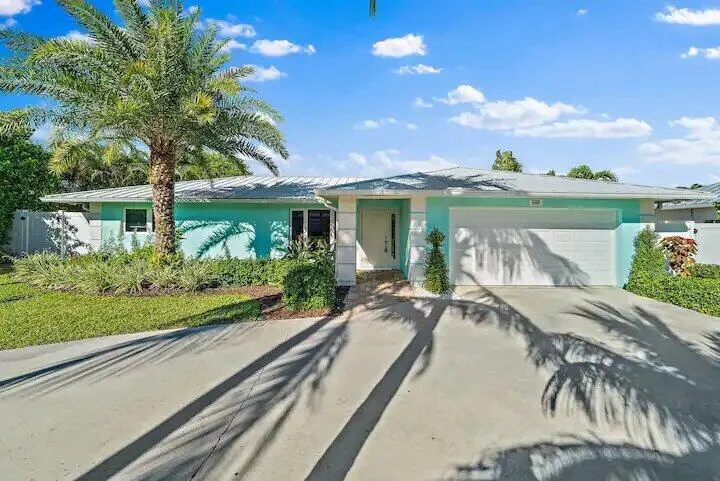 500 Sunrise Way Juno Beach, FL 33408