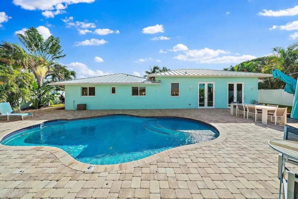 500 Sunrise Way Juno Beach, FL 33408