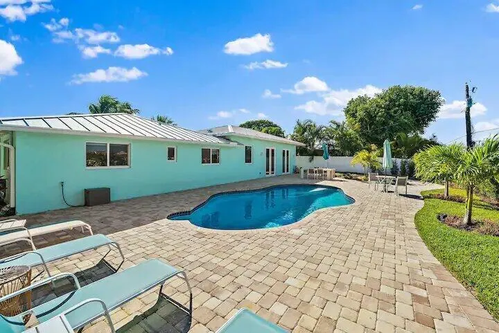 500 Sunrise Way Juno Beach, FL 33408