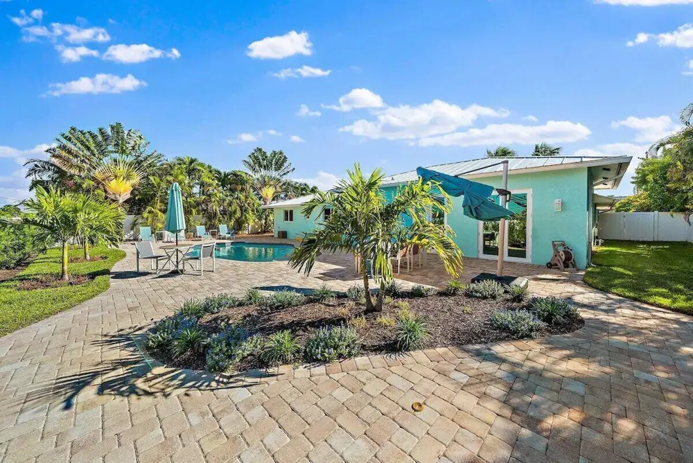 500 Sunrise Way Juno Beach, FL 33408