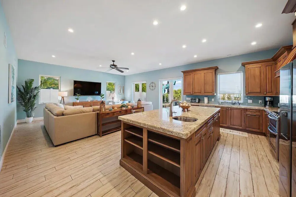 500 Sunrise Way Juno Beach, FL 33408