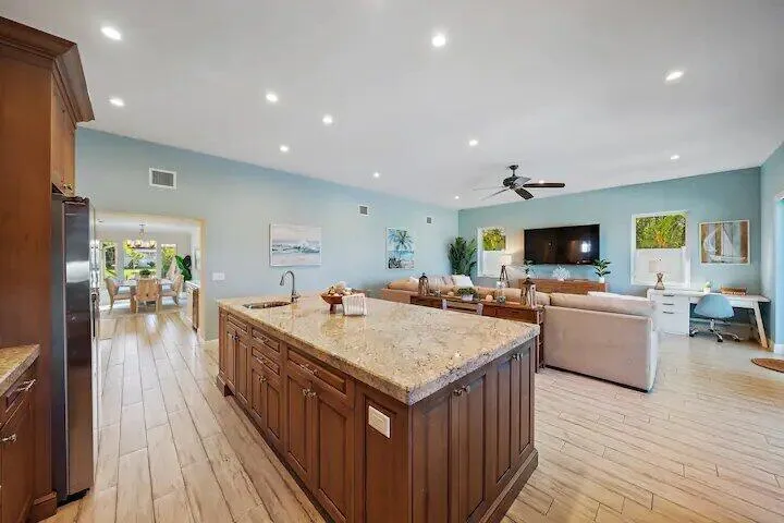 500 Sunrise Way Juno Beach, FL 33408