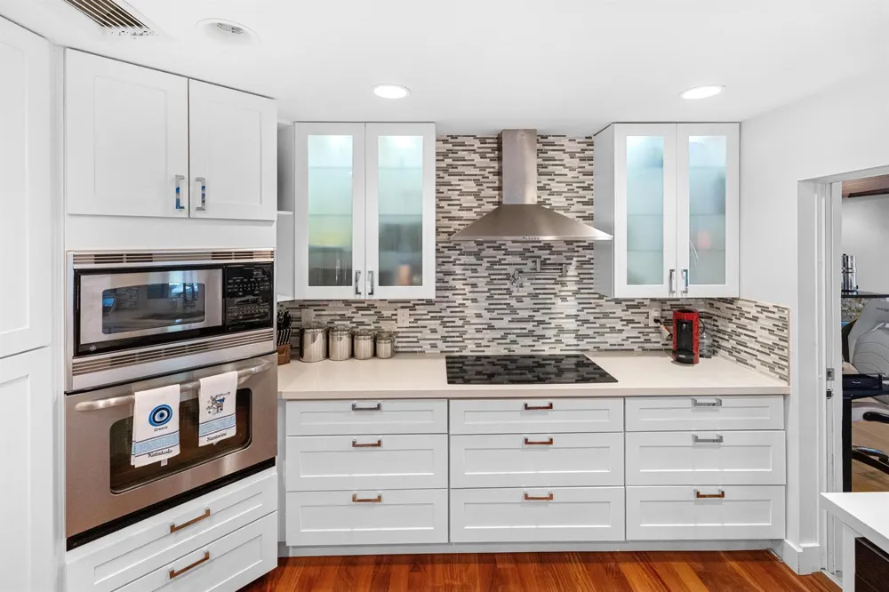 5041 NE 24th Avenue Lighthouse Point, FL 33064