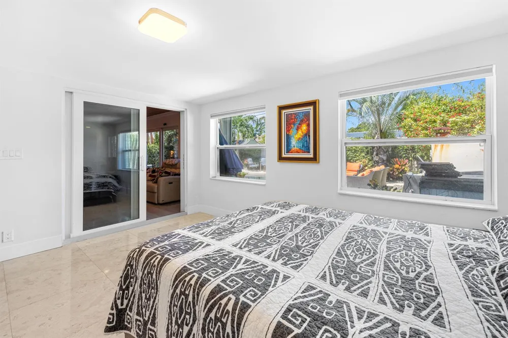 5041 NE 24th Avenue Lighthouse Point, FL 33064