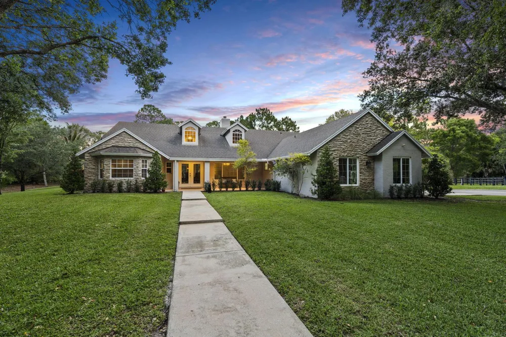 17225 Mare Lane Loxahatchee, FL 33470