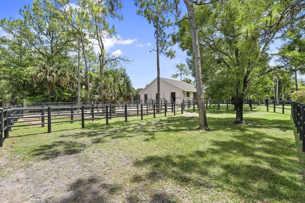 17225 Mare Lane Loxahatchee, FL 33470