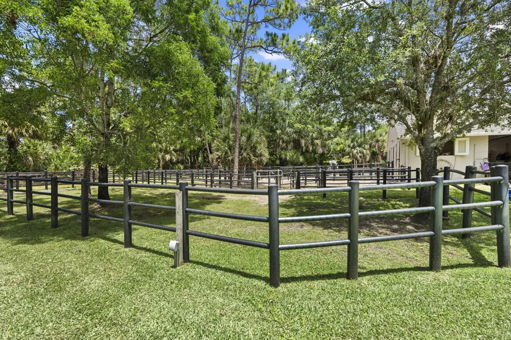 17225 Mare Lane Loxahatchee, FL 33470