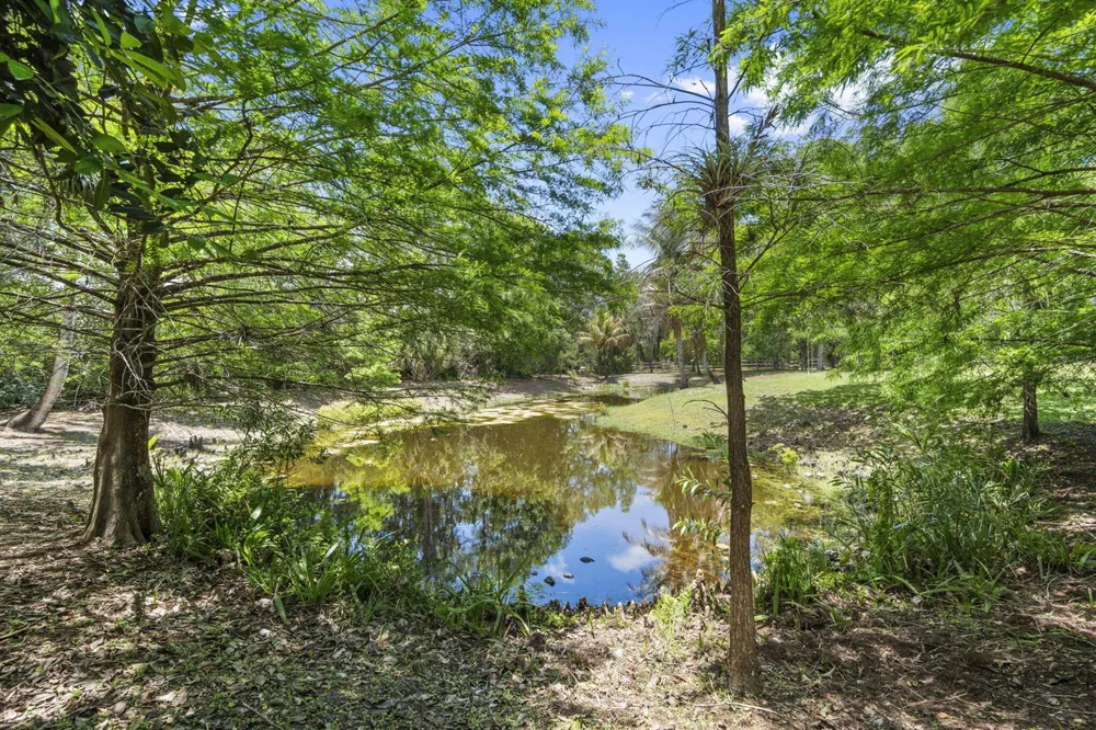17225 Mare Lane Loxahatchee, FL 33470