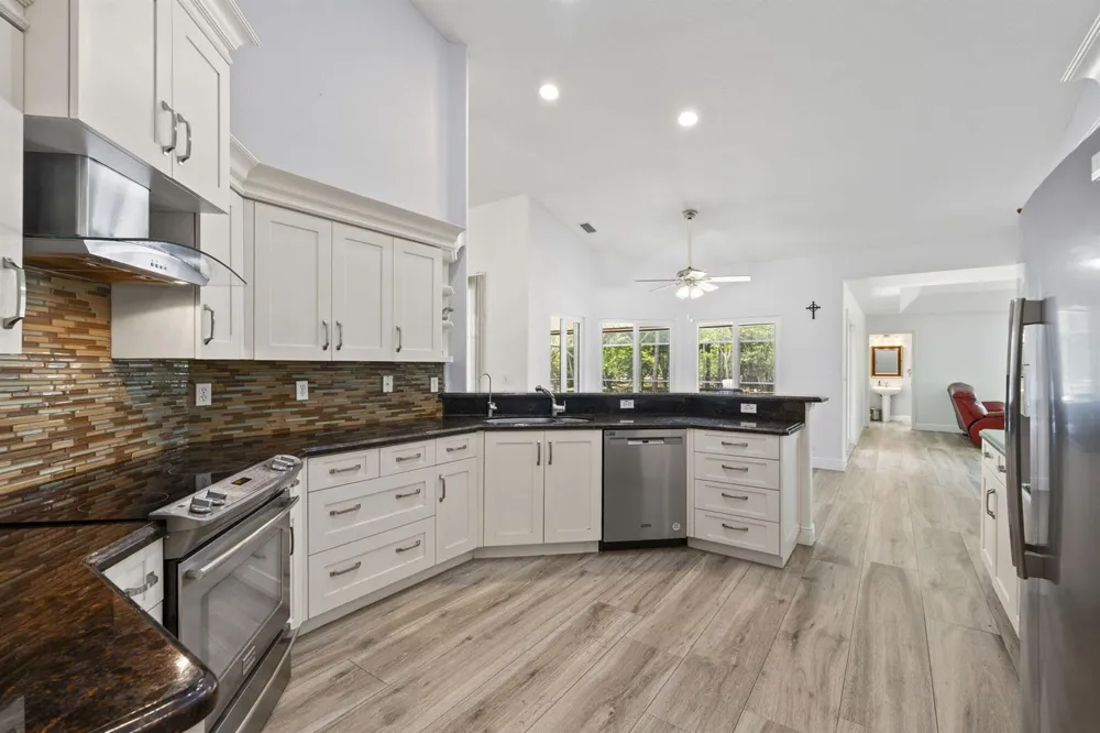 17225 Mare Lane Loxahatchee, FL 33470