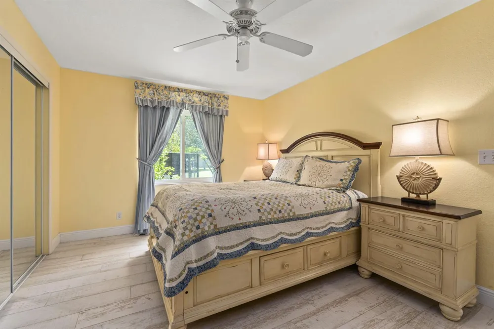 17225 Mare Lane Loxahatchee, FL 33470