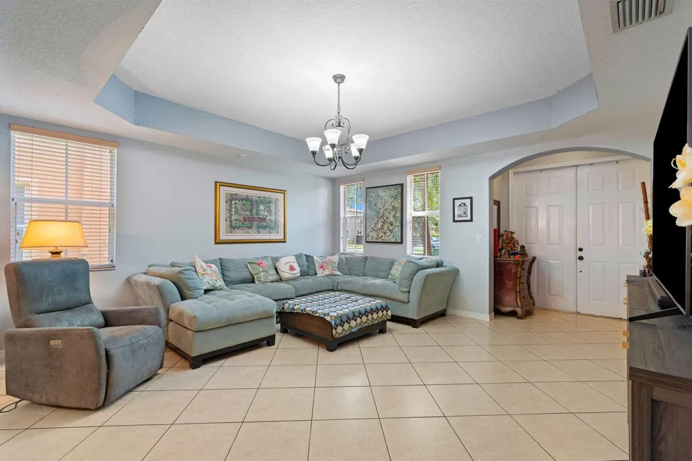 3144 SW 154th Place Miami, FL 33185