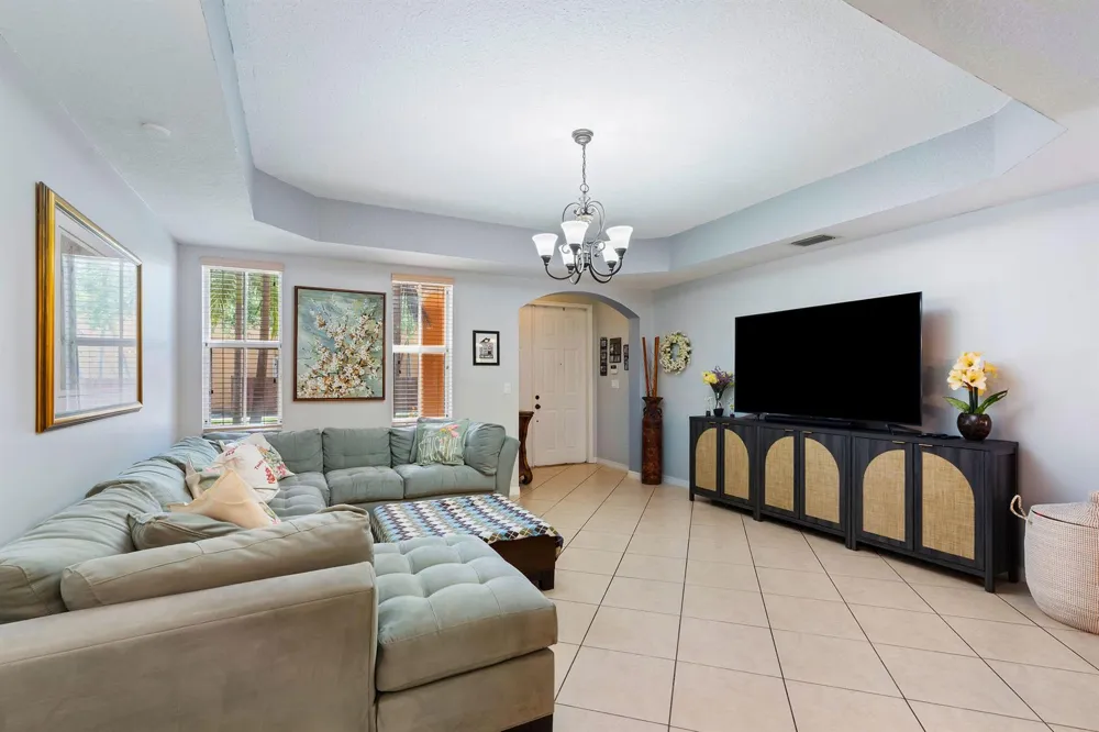 3144 SW 154th Place Miami, FL 33185