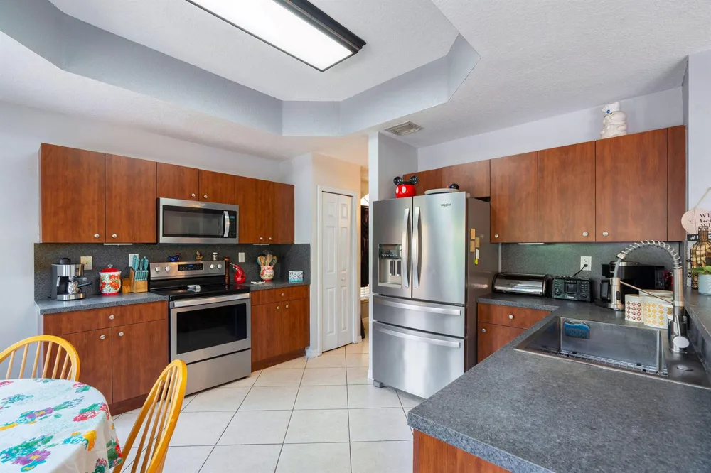 3144 SW 154th Place Miami, FL 33185