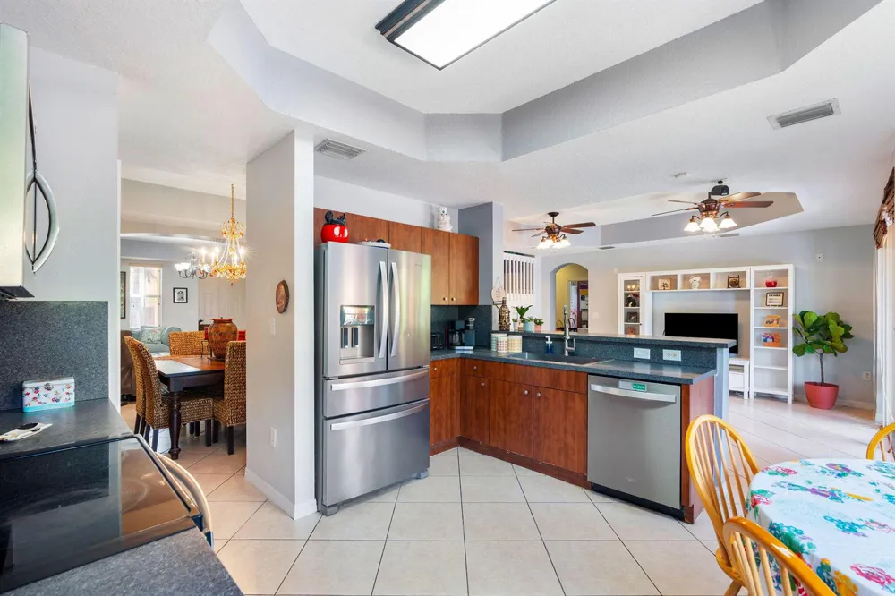 3144 SW 154th Place Miami, FL 33185