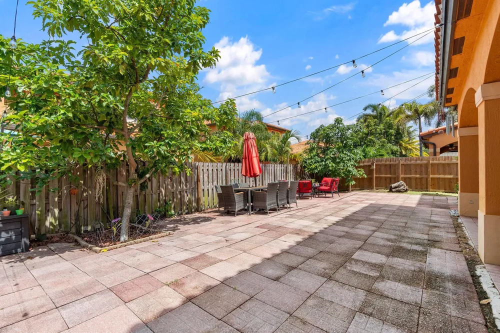 3144 SW 154th Place Miami, FL 33185