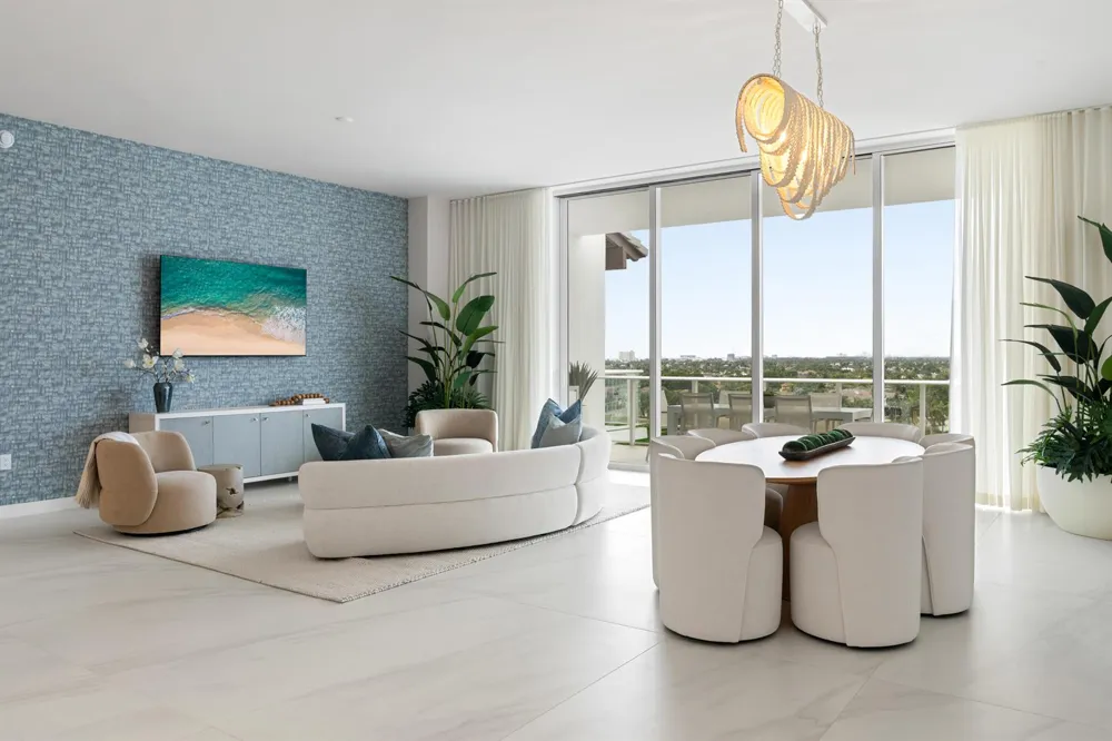 220 SE Mizner Boulevard #Ph922 Boca Raton, FL 33432