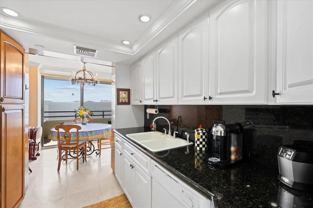3560 S Ocean Boulevard #909 South Palm Beach, FL 33480