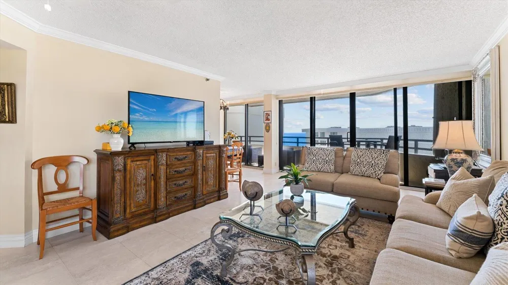 3560 S Ocean Boulevard #909 South Palm Beach, FL 33480