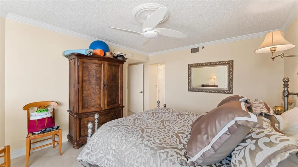 3560 S Ocean Boulevard #909 South Palm Beach, FL 33480