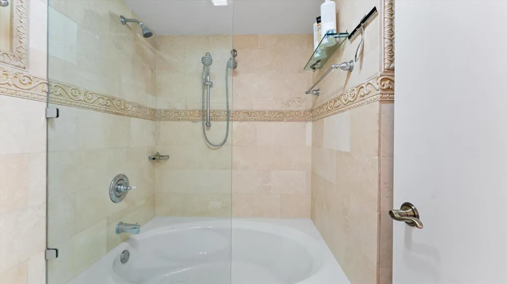 3560 S Ocean Boulevard #909 South Palm Beach, FL 33480