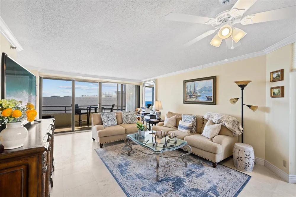 3560 S Ocean Boulevard #909 South Palm Beach, FL 33480