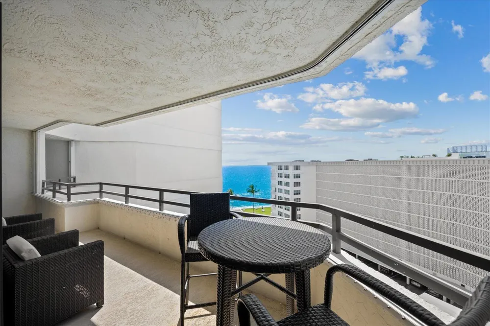 3560 S Ocean Boulevard #909 South Palm Beach, FL 33480