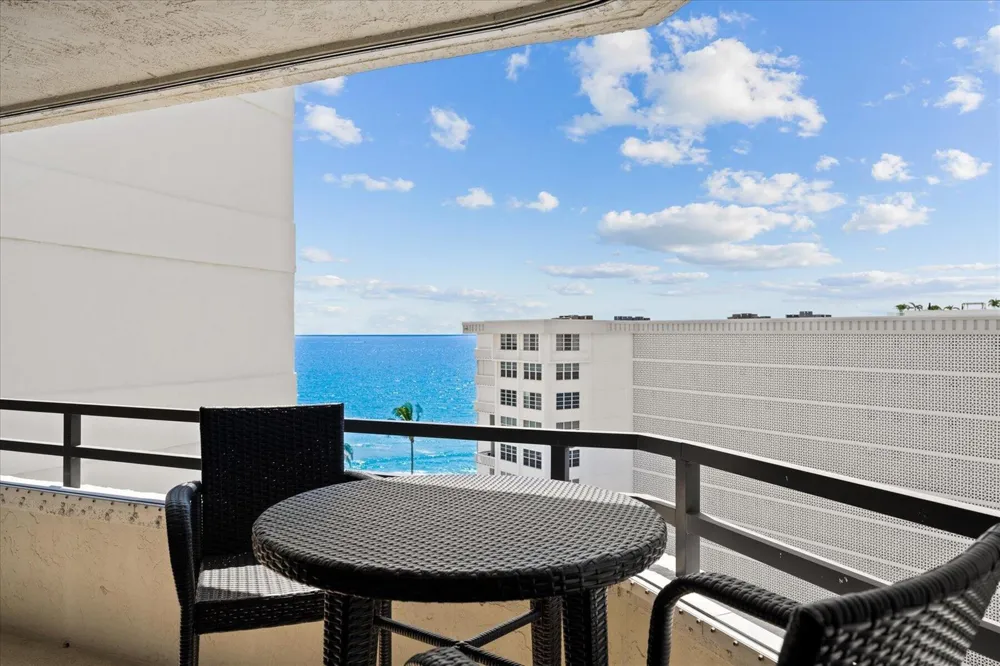 3560 S Ocean Boulevard #909 South Palm Beach, FL 33480