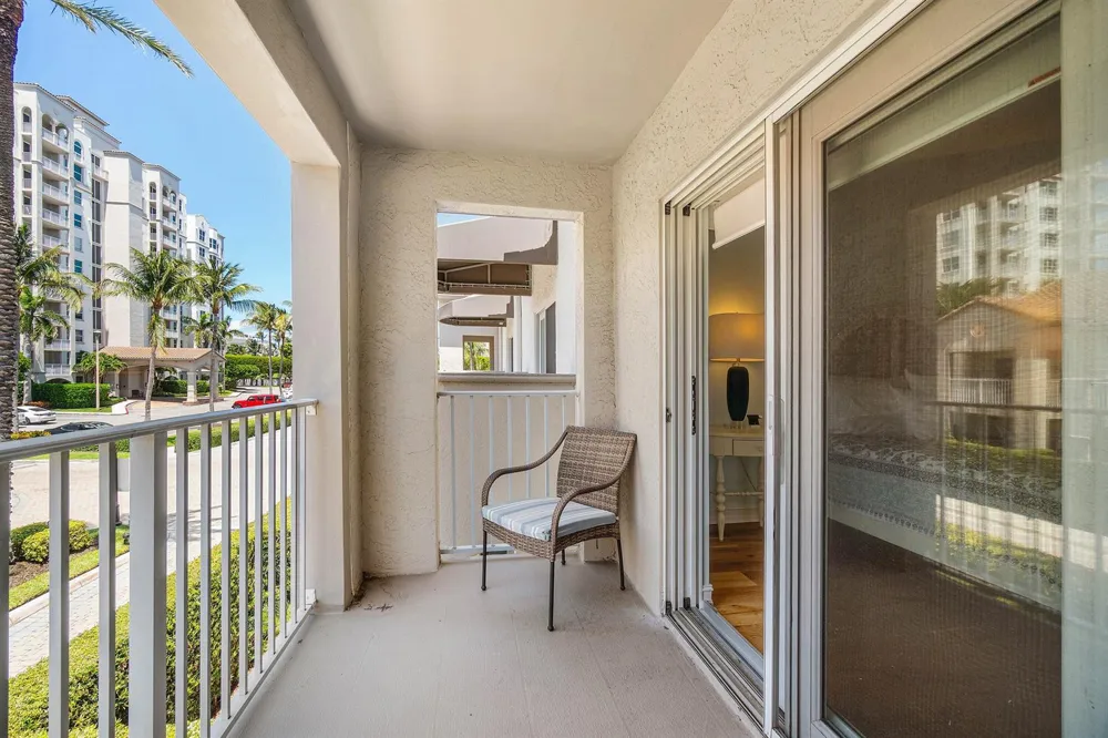 3604 S Ocean Boulevard #105 Highland Beach, FL 33487