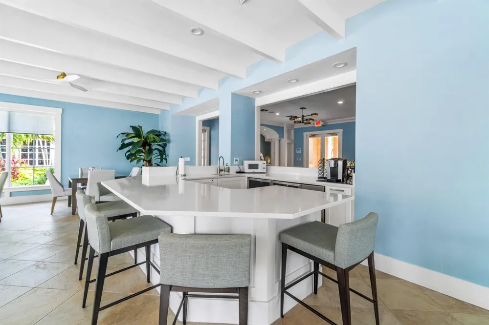 3604 S Ocean Boulevard #105 Highland Beach, FL 33487